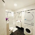 Escape - Cozy 1br Flat With Terrace&parking *