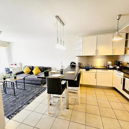 Escape - Cozy 1br Flat With Terrace&parking דירה *