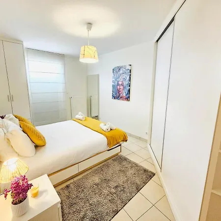 דירה Escape - Cozy 1br Flat With Terrace&parking *