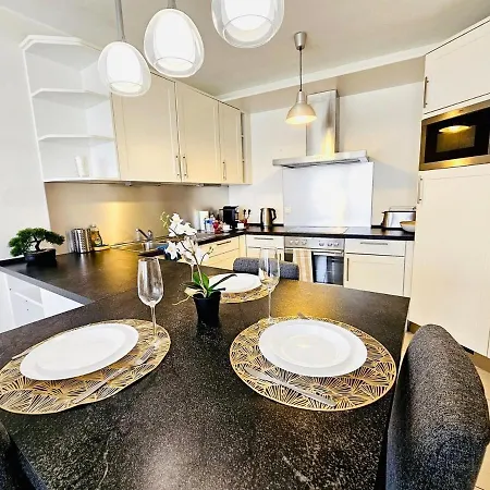 Apartment Escape - Cozy 1br Flat With Terrace&parking *