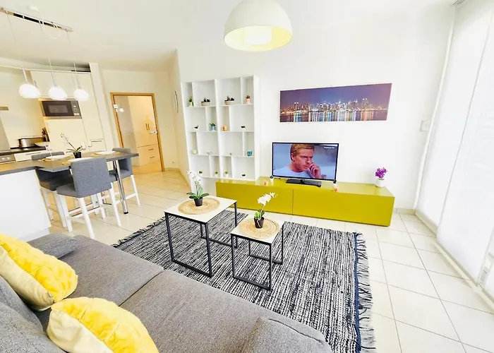 Escape - Cozy 1br Flat With Terrace&parking 卢森堡